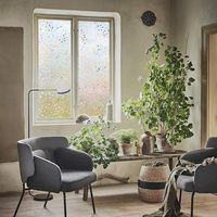 Statisch haftende PVC-Glasfolie ohne Klebstoff, mattierte, farbig bedruckte Sichtschutzfolie für den Schutz von Wohnfenstern