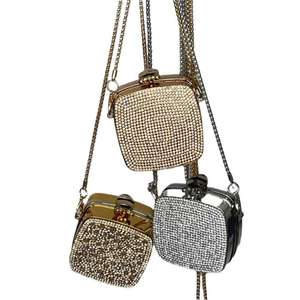 <span class=keywords><strong>Sac</strong></span> à main <span class=keywords><strong>mini</strong></span> personnalisé 2025 pour femme, entièrement orné de diamants, en acrylique, forme ronde, petit <span class=keywords><strong>sac</strong></span> tendance et polyvalent à glissière - Product Image 5