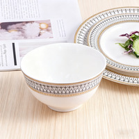 Assiette, bol et plat de service en céramique haut de gamme, style nordique occidental, avec bordure dorée, compatible micro-ondes, design vintage de luxe léger pour