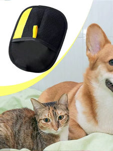 Outil de suppression des poils d'animaux, gant réutilisable anti-statique pour le toilettage des chiens, pour poils longs/courts des vêtements et des tapis - Product Image 4