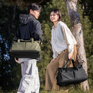 Bolsa de Poliéster Impermeable de Gran Capacidad (20-35L), Ultraligera, Personalizada y de Alta Calidad, para Gimnasio, Viajes y Artículos de Aseo - Product Image 4