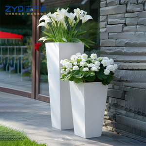 Jardinière métallique sur mesure OEM pour projets d'aménagement paysager, pot de fleurs extérieur pour mobilier de jardin et de rue - Product Image 1