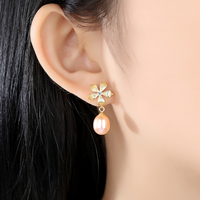 PAG & Majalah Bunga Mutiara Anting Alami Air Tawar Nasi Mutiara Wanita Drop Anting Perhiasan Grosir