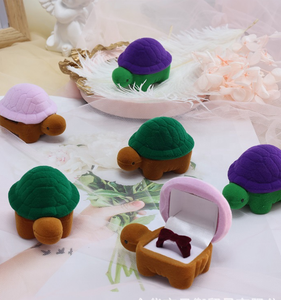 Creative Cartoon Velvet Children's Day <strong>Turtle</strong> <strong>Shaped</strong> Cute Ring Earnail Plush Jewelry Packaging <strong>Box</strong> - Product Image 6