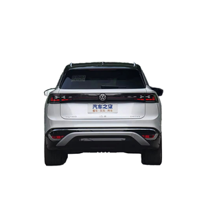 Pour ID.6 Crozz modèle 2024, <span class=keywords><strong>véhicule</strong></span> électrique PURE+ révisé, SUV intermédiaire blanc, 5 portes, 7 places, autonomie NEDC maximale de 601 à 700 km - Product Image 6