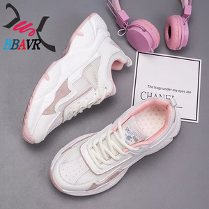 Zapatos Deportivos Transpirables de Malla Blanca para Mujer, con Suela Gruesa, a la Moda, para Salir de Verano - Product Image 5