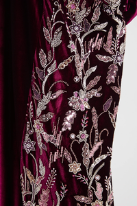Abaya LEDUO hecha a mano con lentejuelas bordadas a medida para el Ramadán, vestido musulmán para mujer, abaya de tela de terciopelo de lujo, estilo Dubái. - Product Image 3