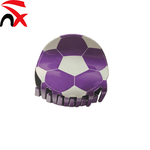 Nouveauté très demandée : Pinces à cheveux football dessin animé, accessoires originaux, pinces requin, bandeaux pour femmes, cadeaux - Product Image 6