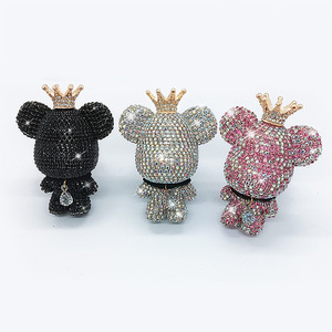 Diamond lucu beruang padat parfum mobil parfum klip penyegar udara untuk Aroma ventilasi penempatan - Product Image 1