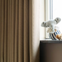 Voilages texturés en lin de luxe avec cantonnières occultantes – Accessoire de décoration intérieure personnalisable