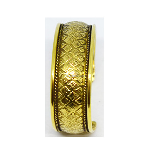 Vintage 1990 Arkansas Victorian Muslim Snake Shape Stamped Oval Cuff <b>Bracelet</b> Gold Matte Finish Gold women festival <b>copper</b> gift - Product Image 1