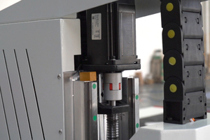 Nouvelle Conception Machine CNC 1325 pour le travail du bois 3D, la fabrication de portes en MDF et la gravure par routeur - Product Image 5