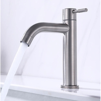 Robinet de lavabo moderne en acier inoxydable brossé à montage sur pont, mélangeur d'eau chaude et froide pour salle de bain d'hôtel et villa