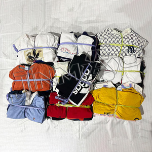 Nhà cung cấp trực tiếp giá bán buôn lớp B thiết kế mùa hè cotton Mens t Áo sơ mi tên nổi tiếng mang nhãn hiệu sử dụng quần áo hỗn hợp kiện - Product Image 5