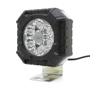 Giá bán buôn <span class=keywords><strong>LED</strong></span> Đèn sương mù vuông cho xe máy 900lm bên ngoài Moto <span class=keywords><strong>LED</strong></span> sương mù đèn lái xe - Product Image 2