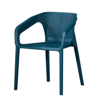 Chaise de salle à manger en plastique PP de conception moderne, mobilier d'extérieur, chaise de restaurant portable empilable, chaise de patio pour jardin, café
