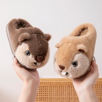 Nouvelle Arrivée - Chaussons Doux et Confortables en Peluche, Motif Écureuil Mignon, pour Intérieur et Extérieur, Chauds et Douillettes pour l'Hiver - Cadeau Idéal pour Femmes, Hommes et Couples