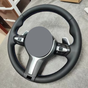 Volant en cuir perforé noir au meilleur prix, compatible avec BMW F10 F18 F30 F32 F22 F20 F25 E90 E82 E92 - Product Image 5