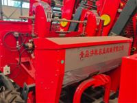 Récolteuse de pommes de terre HONGZHU fabriquée au Shandong avec pelle et convoyeur, équipement agricole haute productivité (garantie 1 an)
