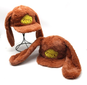 Mũ Snapback thiết kế đáng yêu với logo thêu phức tạp tùy chỉnh và tai thỏ - Product Image 5