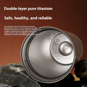 Tasse en titane de grande capacité Tasse de voiture portable simple Tasse <span class=keywords><strong>thermos</strong></span> à eau en titane pur sous vide à double couche Design moderne - Product Image 4