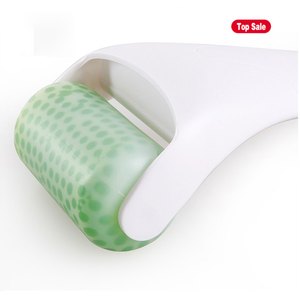 Système de roulage dermique rafraîchissant E-Mini, rouleau de glace pour le visage, anti-gonflement, silicone sans aiguille, massage de la peau, anti-rides, certifié CE - Product Image 4