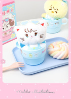 MK074 Boîte Mystère de Peluches Mikko sous Licence, Série Mini Tasses Mignonnes, Cadeau pour Enfants