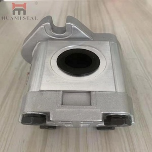 Repuestos para Bulldozer D65E-12, Bomba de Engranajes Hidráulica 705-11-38010 - Product Image 4