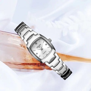 Montre pour femmes au design minimaliste carré avec un bracelet en acier inoxydable simple et polyvalent, montre à quartz élégante et étanche - Product Image 2