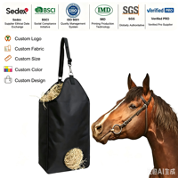 Sacs de balles de foin de mangeoire suspendus noirs pour le sac de mangeoire de foin de fond de maille de remorque de décrochage de chevaux