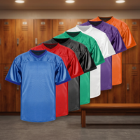 Tenue élégante pour homme : Maillot de padel à manches courtes et col en V en maille, taille élastique, impression de logo personnalisée, évacuation de l'humidité, idéal pour l'été