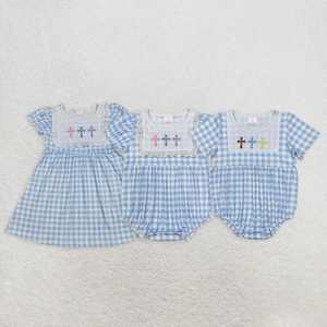Ropa de Verano para Niñas con Bordado de Cruz de Pascua y Cuadros Azules, Estilo Smocked, en Oferta - Product Image 1