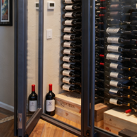 Meuble à vin de style chic, armoire de rangement à vin de luxe, design français, vitrine à vin en métal