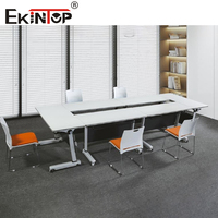 Ekintop Table pliante en vente chaude Tables pliables pour conférence et formation Bureau pliant Table pliante pour réunion et formation avec roulettes