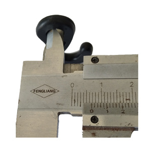 Gancho Plástico Tipo J Fengliang, Gancho Plano Negro para Cuerda de Tienda de Campaña, Accesorio Universal para Camping, Barco y Kayak - Product Image 4