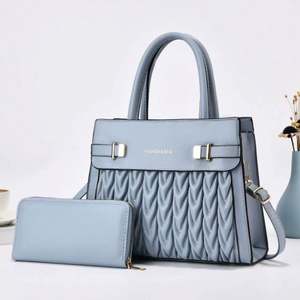 Sac bandoulière avec rivets de style coréen moderne simple et avec personnalité pour femme 2025 - Product Image 5