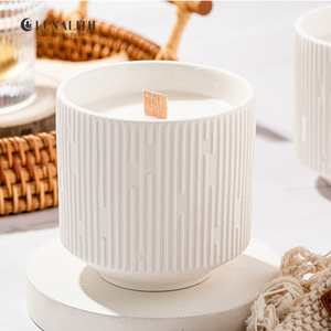 Emballage personnalisé pour bougies parfumées longue durée |   Ventes en gros de pots en céramique de luxe Meteor avec mèche en bois, bougies parfumées à la cire de soja - Product Image 6