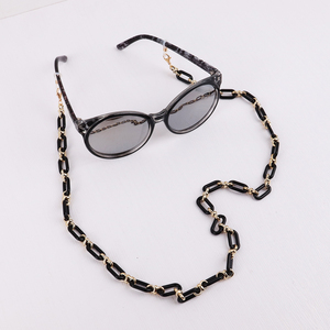 Chaîne de <span class=keywords><strong>lunettes</strong></span> de lecture tendance 2025 pour cou, en acrylique doré, pour femmes - Product Image 6