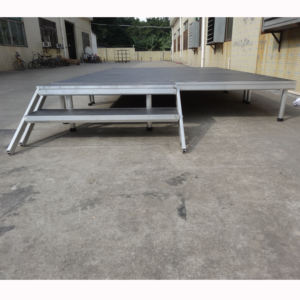 Plataforma de escenario de aluminio y madera usada para iluminación de eventos y presentaciones musicales - Product Image 2