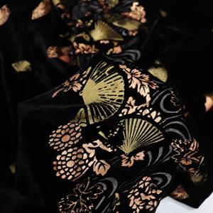 Tela de Terciopelo con Estampado Dorado de Seda Tejida, Tela para Ropa de Mujer Cheongsam, en Existencia - Product Image 3