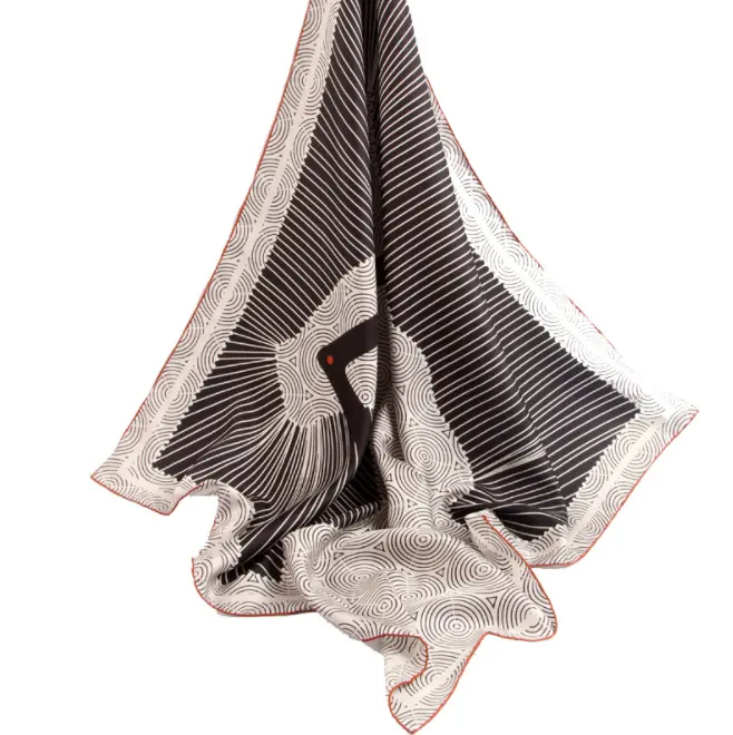 Kunden spezifischer Druck Pure Silk Twill Square Neck Schals Designer Styles Seiden schals für Frauen