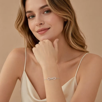 Bracelet chaîne en argent avec symbole de l'infini, style minimaliste, adapté à un usage quotidien, cadeau tendance pour femme, cadeau pour petite amie