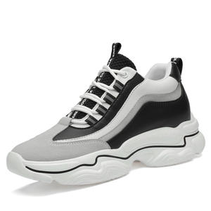 2026 Factory ofrece venta al por mayor con descuento de zapatos casuales invisibles para aumentar la altura. Calzado deportivo moderno y versátil. - Product Image 5
