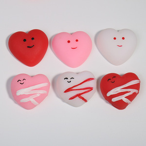 Jouets anti-stress miniatures en mochi doux et mignons, cadeaux de la Saint-Valentin en plastique pour garçons et filles de 5 à 7 ans, unisexe - Product Image 6