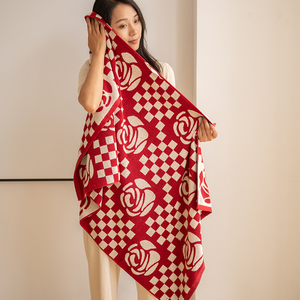 <span class=keywords><strong>Set</strong></span> di Teli da Spiaggia Jacquard Tropicale Moderno di Grandi Dimensioni OEKO-TEX, 100% Cotone, Ecologico, Antimicrobico, Oversize 140x70cm, Personalizzabile - Product Image 3