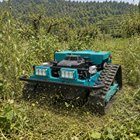 Tondeuse à gazon industrielle autotractée télécommandée sur chenilles, à moteur thermique, avec hauteur de coupe réglable pour terrains accidentés