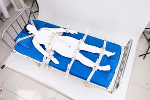 Sangle de contention médicale pour hôpital à verrouillage magnétique à 5 points, ceinture de contention psychiatrique, harnais, ceinture de bondage pour tout le corps, ensemble d'équipement - Product Image 5