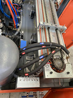 Machine de soufflage automatique à haute vitesse à 2 cavités pour bouteilles PET, composants FESTO (moteur/pompe) pour le soufflage de bouteilles d'eau potable