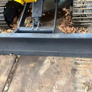 Potente Miniexcavadora de 3.5T para Trabajos Urbanos y de Paisajismo, con Bajo Consumo de Combustible y Alta Eficiencia - Product Image 2