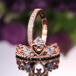 Set di Anelli Classici a Corona per Donne, Gioielli per Coppie di Sposi - Product Image 3